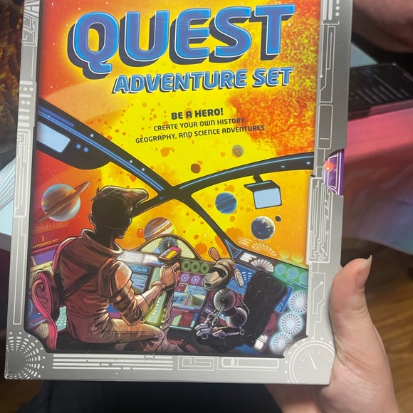 Quest Adventure set books - Picture 2 of 2